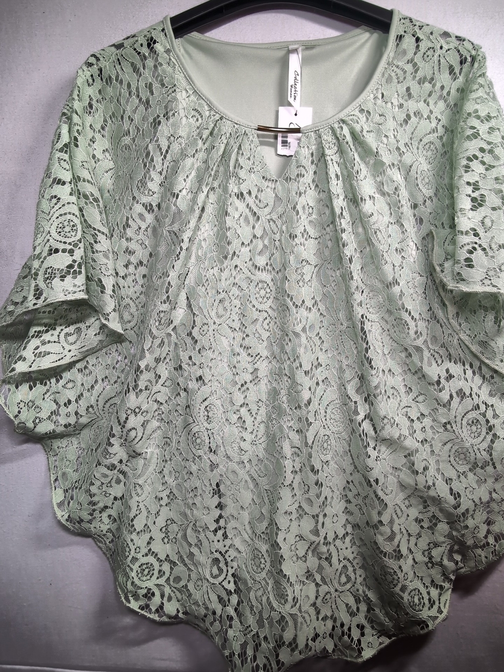 Lace Overlay Women's Top in Pale Mint NWT